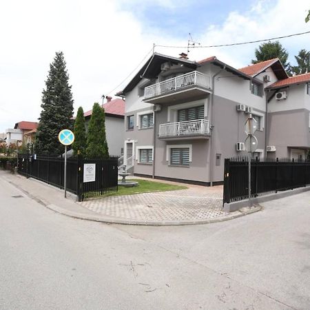 Apartmani Pejton Ilidza Sarajevo Exteriör bild
