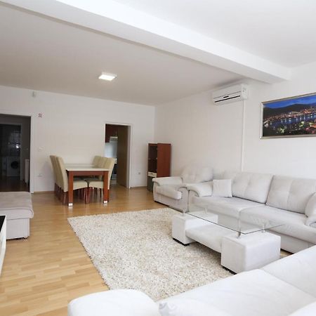 Apartmani Pejton Ilidza Sarajevo Exteriör bild