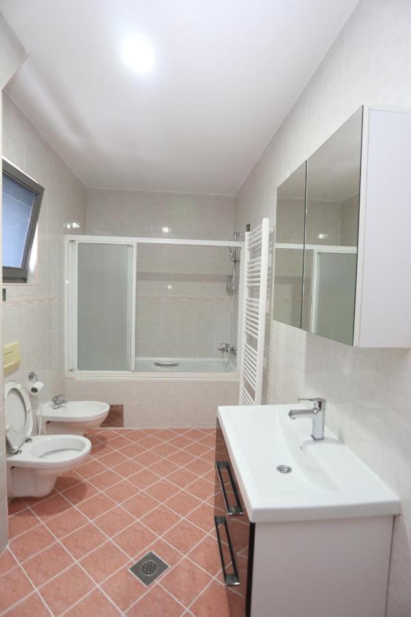 Apartmani Pejton Ilidza Sarajevo Exteriör bild